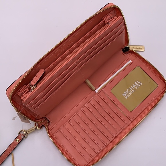 MICHAEL KORS Jet Set Travel Large Travel Continental Leather
Color: PRIMEROSE - Picture 8 of 16